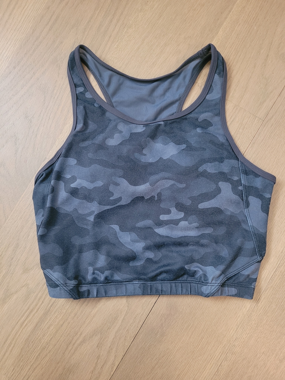 Born Primitive Women’s Camo High-Neck Sports Bra — Dark Gray